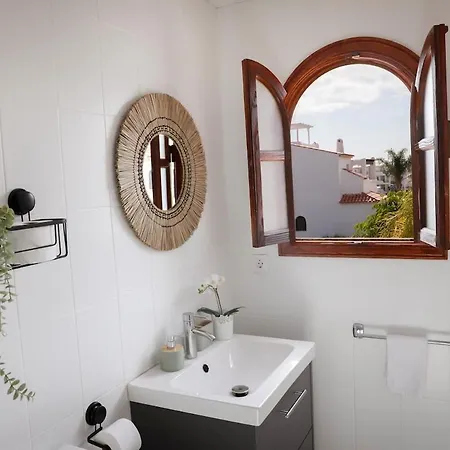 744 Tenerife * San Miguel de Abona